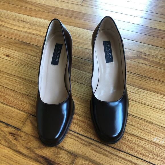 Classiques Entier Pump Candy Antique Brown 7.5 EUC - Picture 8 of 12